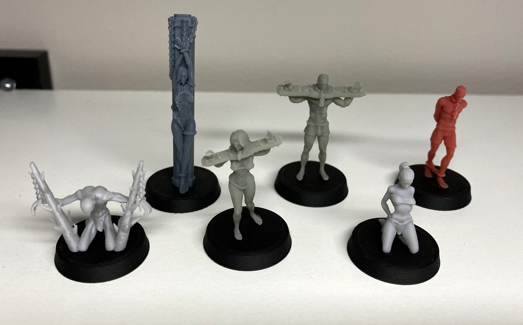 Slaves by Edge Miniatures